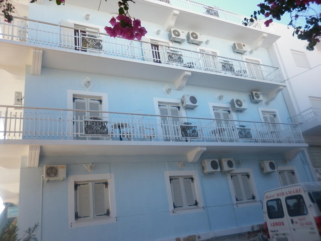 Miramare Hotel Lakkion ภายนอก รูปภาพ